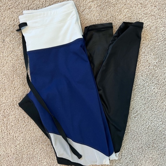 Fabletics Pants - FABLETICS Women’s Black and Blue Leggings Fits XS/S